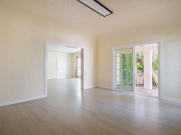 5th image of 5355 W 8th St