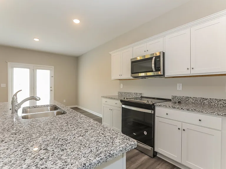 1121 Feldman Chase — Photo 7