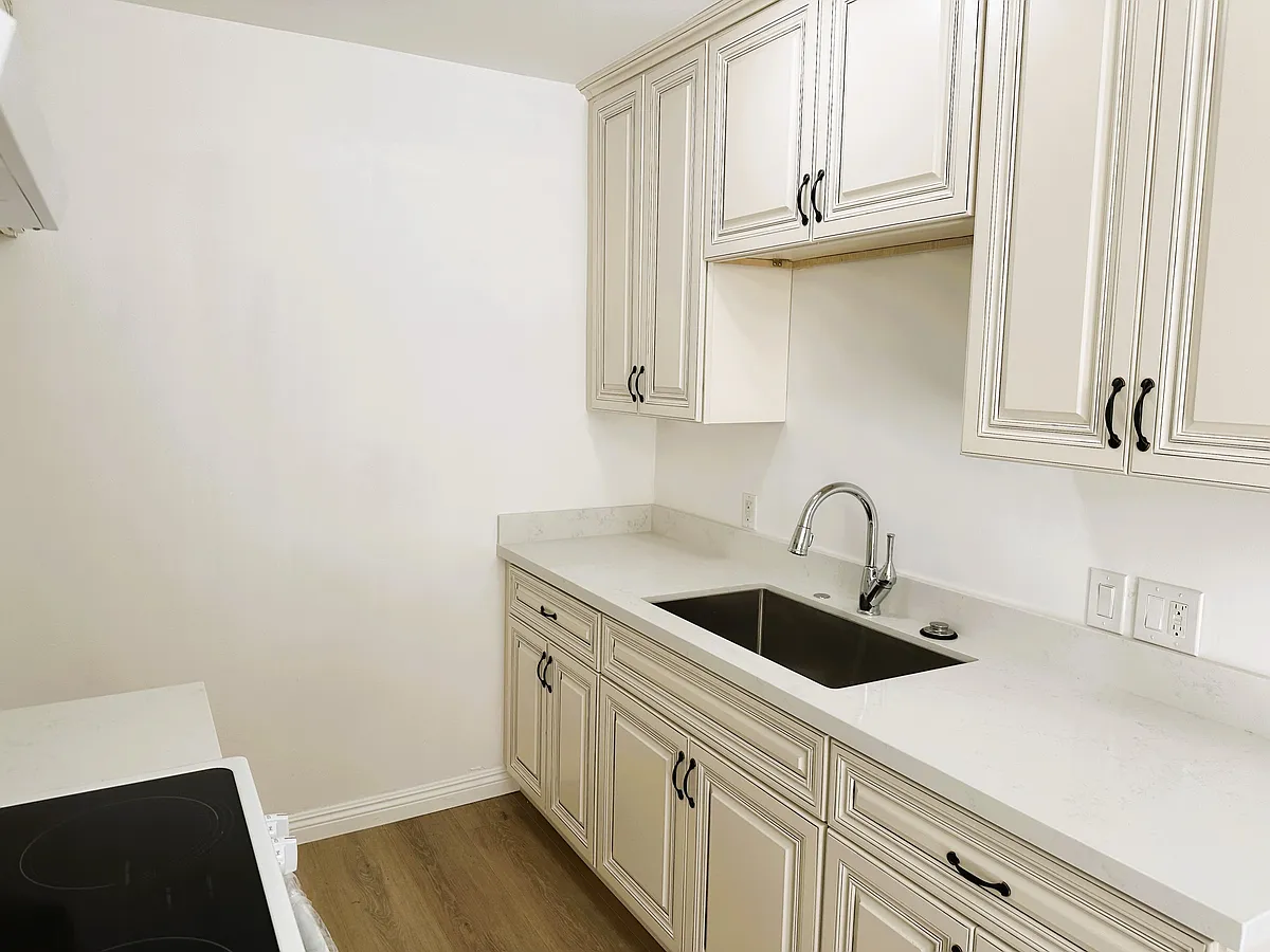 Building Photo - 5115 Denny Ave #2