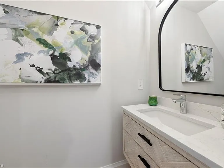 569 Park Shore Dr #G5 — Photo 6