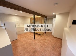 22 Henchman St #11B, Boston, MA 02113