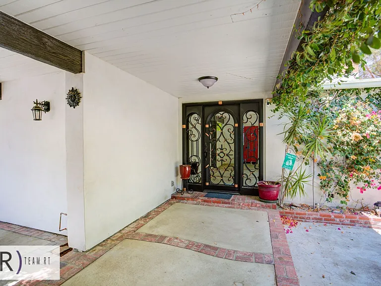 5304 Grassy Trail Dr — Photo 7