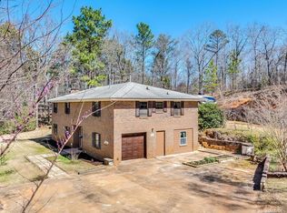 420 Forge Rd, Deatsville, AL 36022
