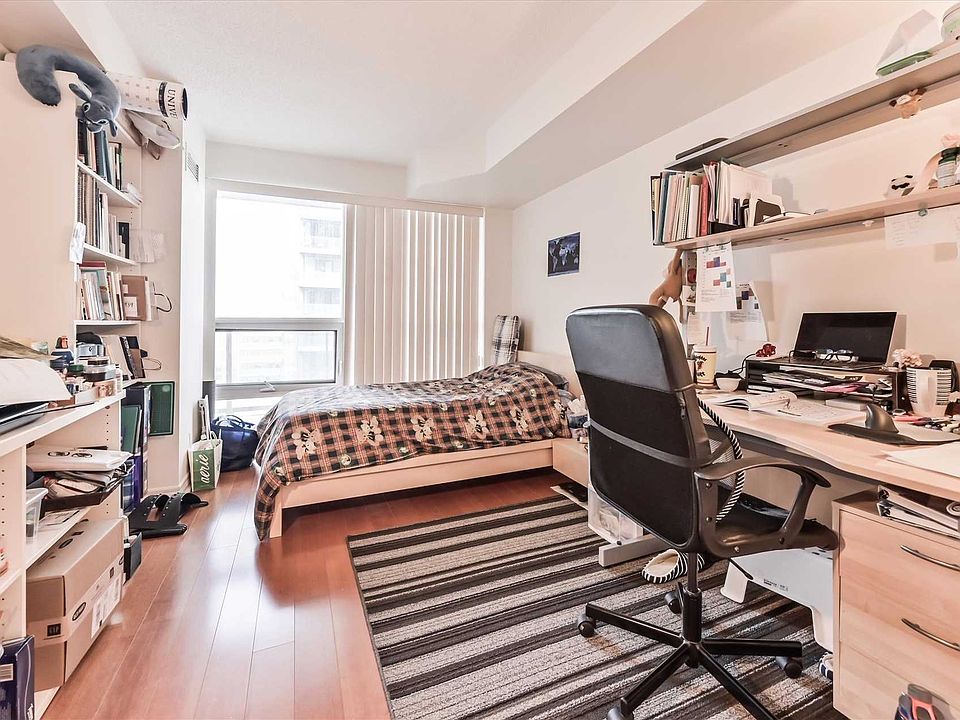 2nd image of 763 Bay St #2711