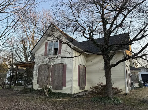 203 Donnell St, McMinnville, TN 37110