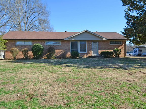 2nd image of 1271 Hillwood Dr