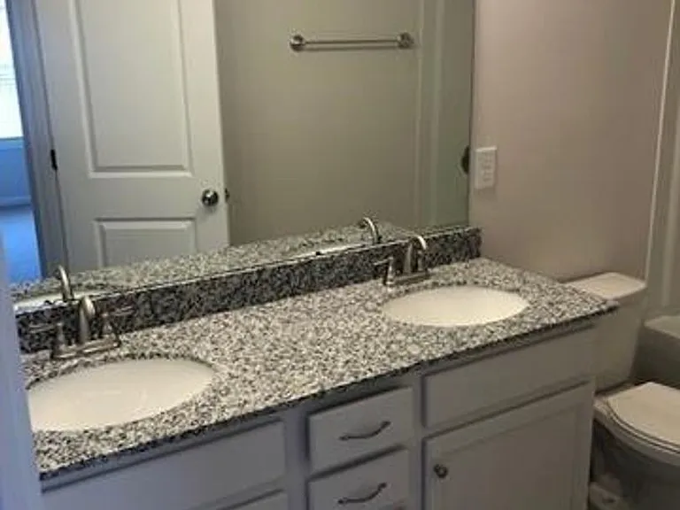 8171 Sheffield Dr — Photo 16