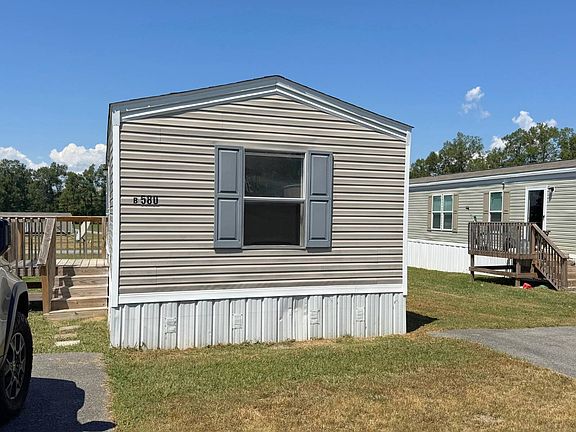 2nd image of 580 Banjo Way