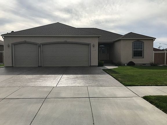 5th image of 608 N Magnolia Dr