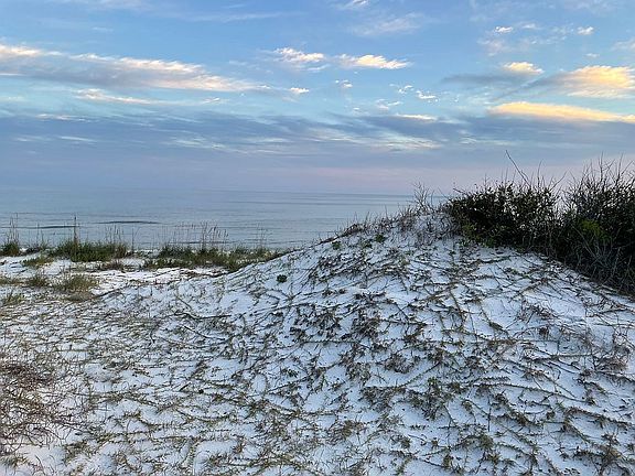4th image of 524 Gulf Shore Dr