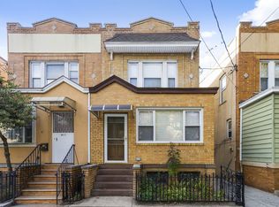 5913 Summerfield St, Ridgewood, NY 11385