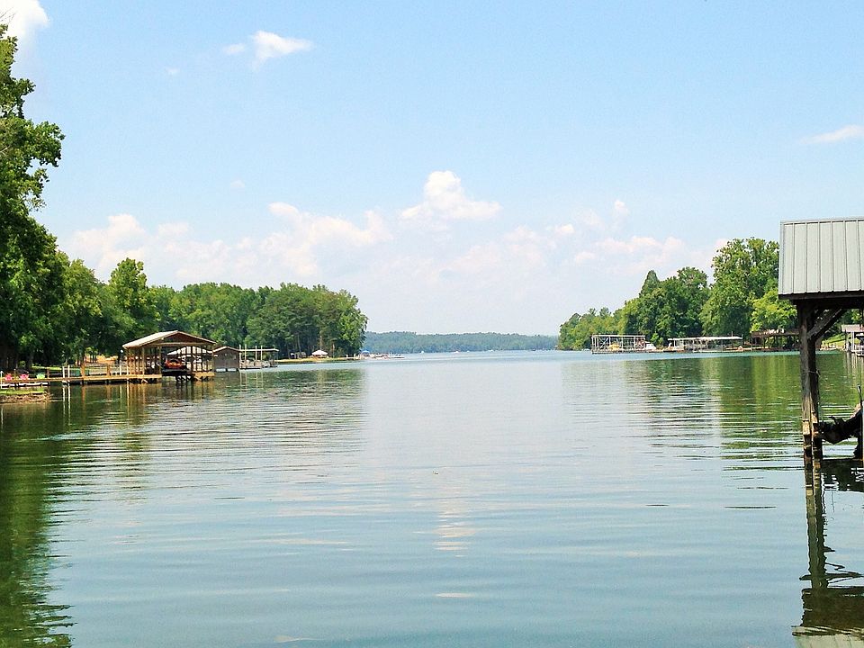 Waterfront home close in