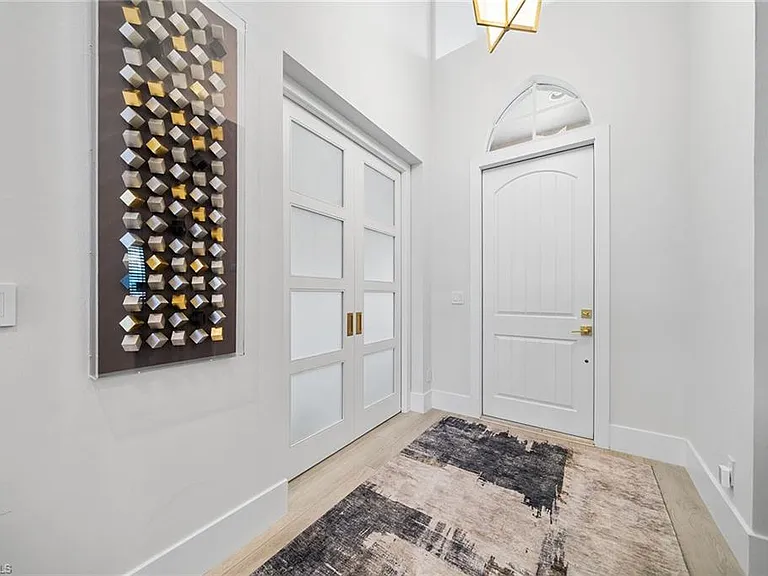 6597 Caldecott Dr — Photo 15