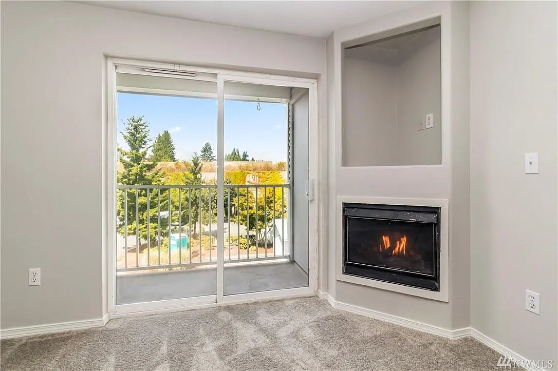 1 bed, 577 sqft, $1,750 — Photo 3
