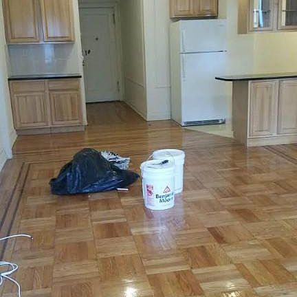 5th image of 4330 46th St APT 5L