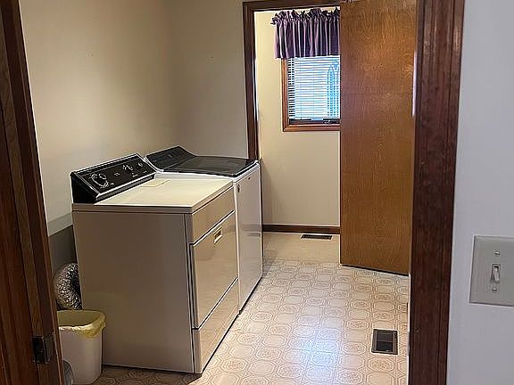 4th image of 707 Frazier St