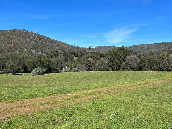 3rd image of 1900 Heiser Canyon Rd