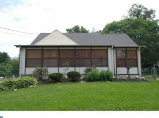 125 Palmwood Ave, Cherry Hill, NJ 08003