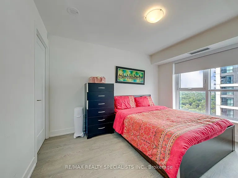 9 Mabelle Ave #2621 — Photo 22