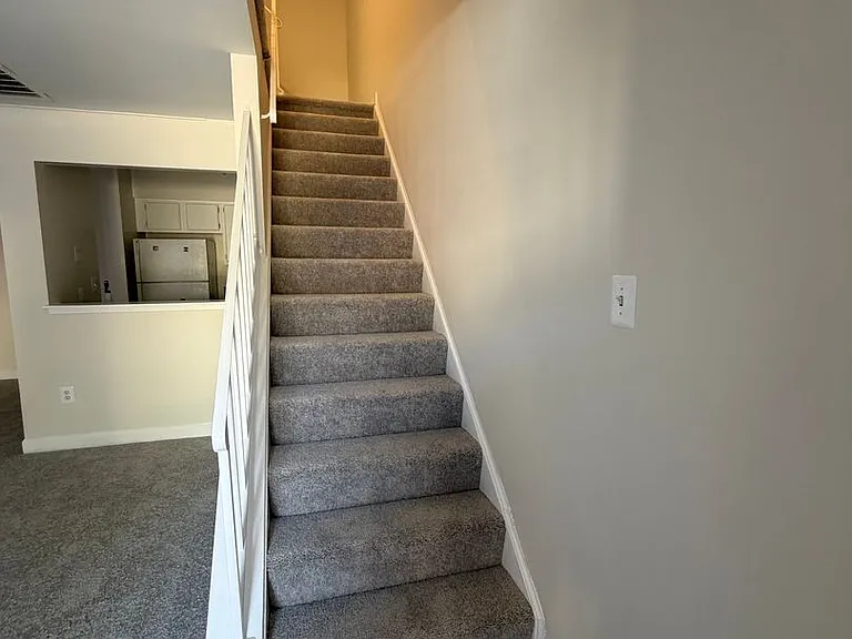 4118 Peppertree Ln — Photo 5