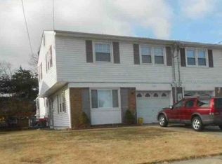 104 Kennedy Blvd, Bellmawr, NJ 08031