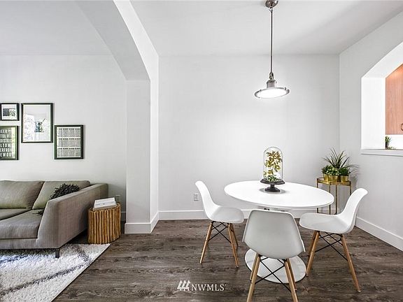 5th image of 22638 NE Alder Crest Ln #22638