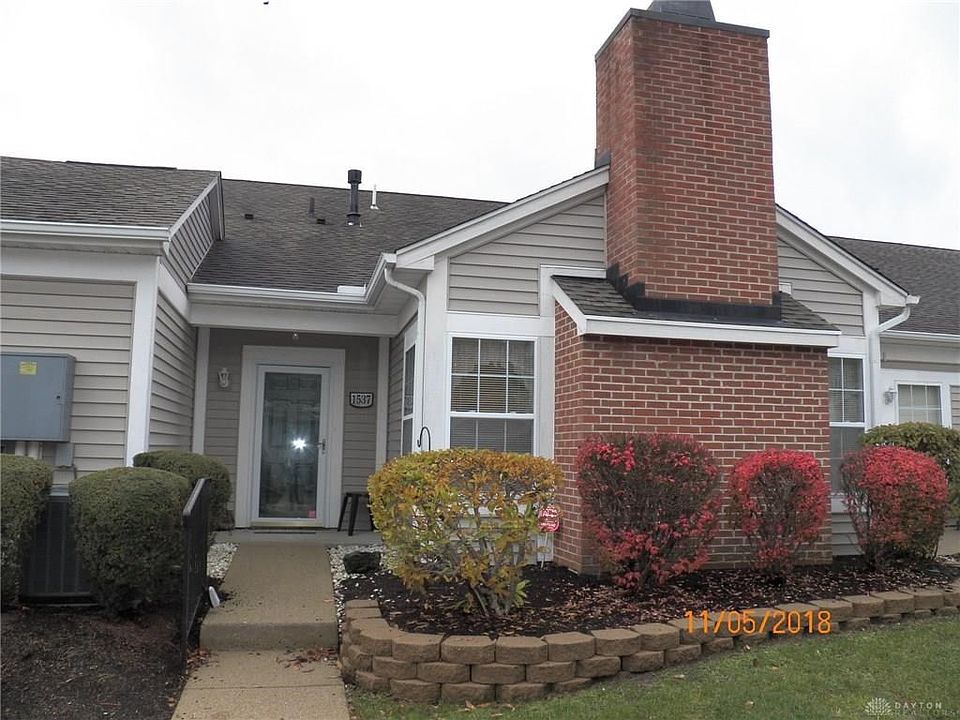 1st image of 1537 Commons Dr