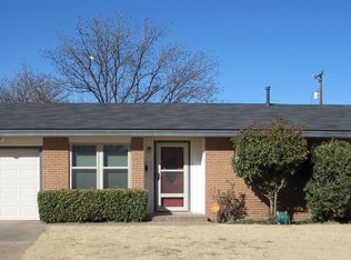 2618 W 19th St, Plainview, TX 79072