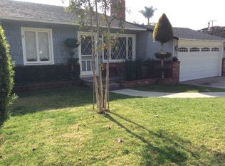 5828 E Parkcrest St, Long Beach, CA 90808