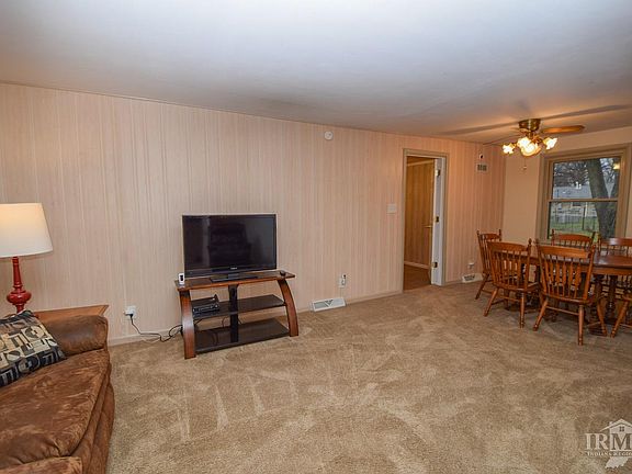 3rd image of 4509 N Janney Ave