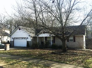 120 Steven Dr, Troy, IL 62294