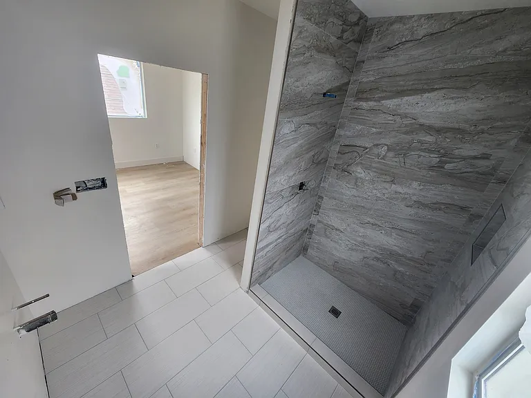 25344 Walnut St — Photo 3