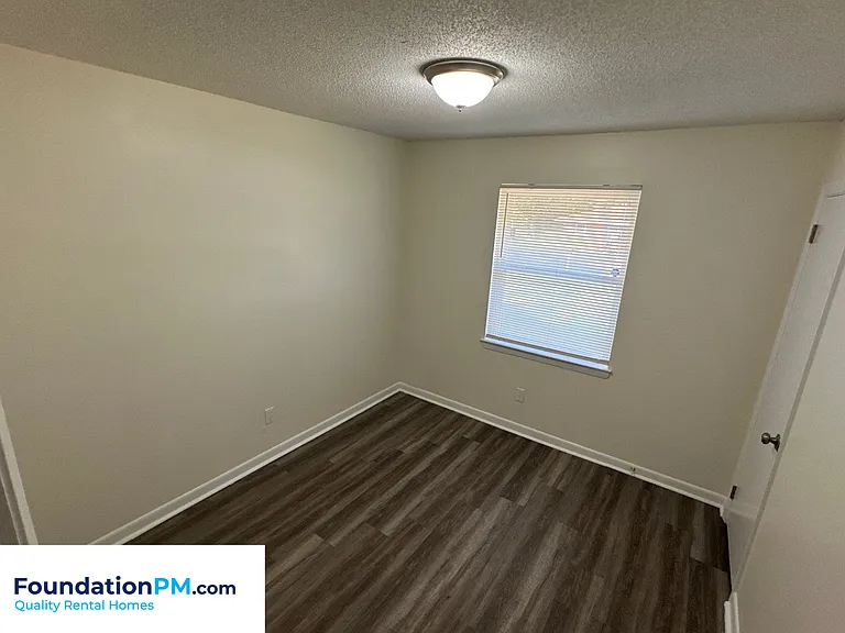 5330 Whitworth Rd — Photo 9