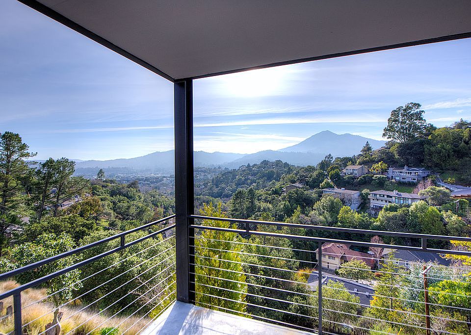 1st image of 83 Cielo Dr