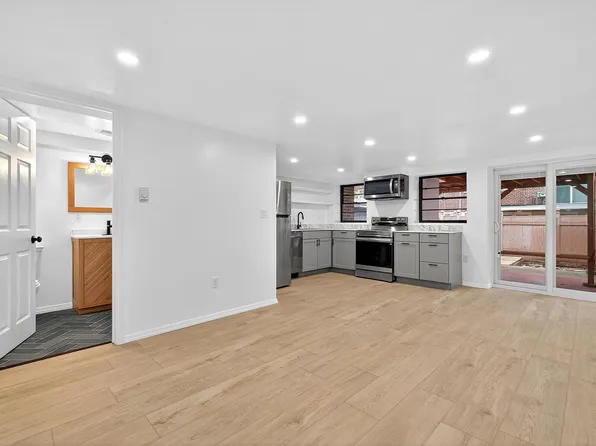 53 College Street image 22 of 29