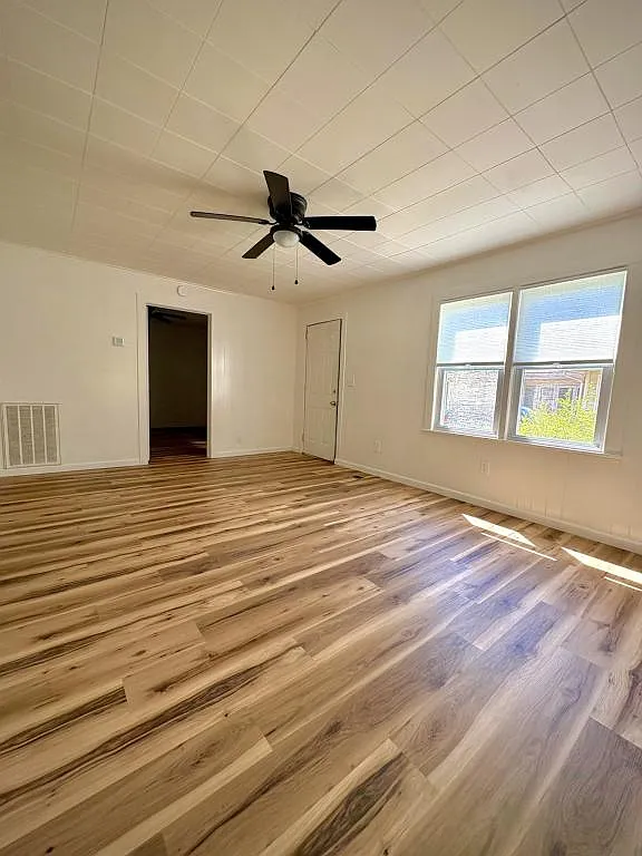404 13th Ave S, unit a — Photo 4