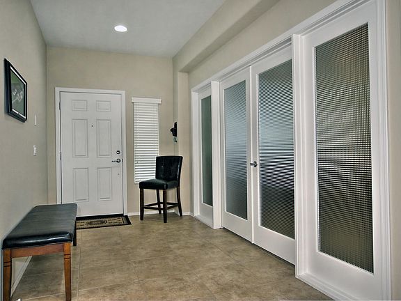 5th image of 2695 N Princeton Dr