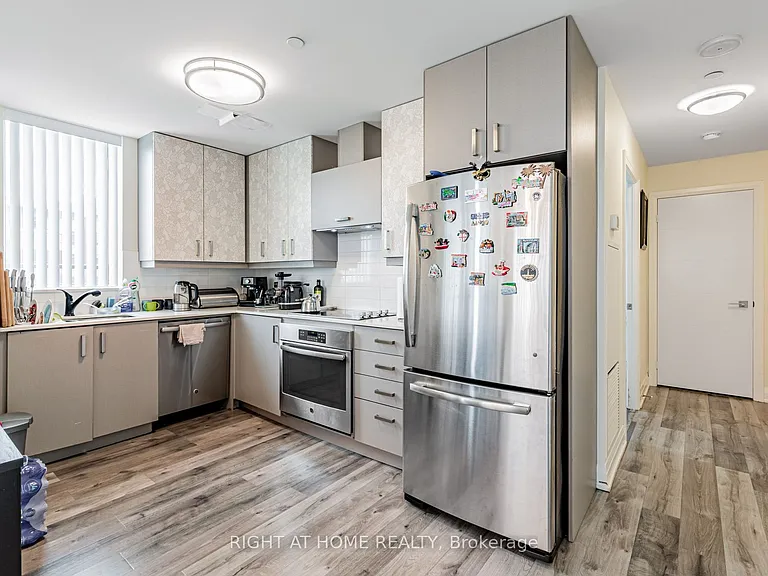 18 Uptown Dr #826 — Photo 4