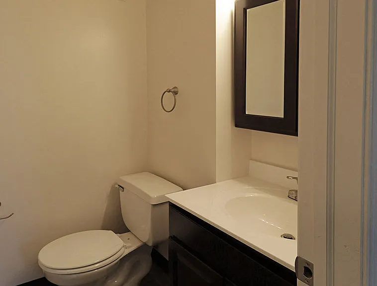 Hamilton Park Apartments — Photo 16