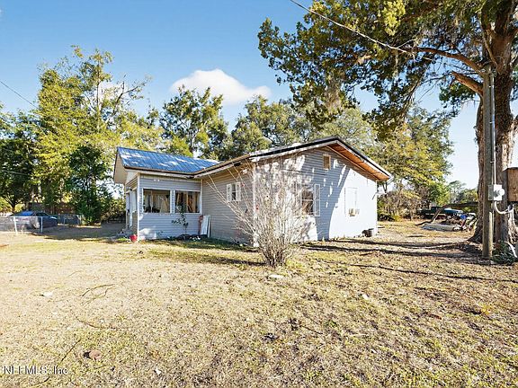 3rd image of 308 SE DAMITA Glen