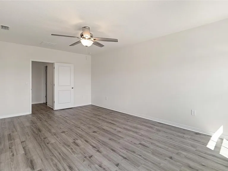 17129 Reserva Dr — Photo 21