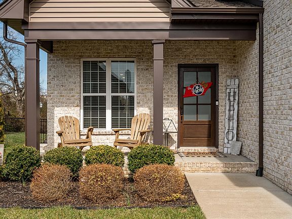 4th image of 1081 Lindyn Lee Way