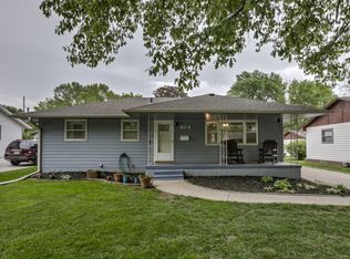 654 N 15th St, Blair, NE 68008