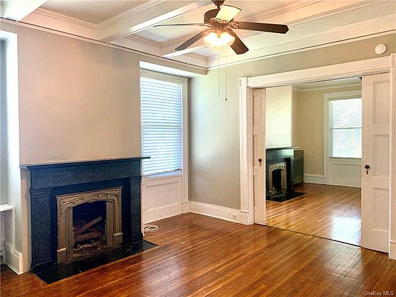 2nd image of 16 Broad St #3