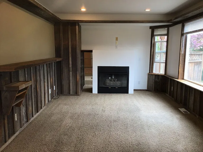 1301-1317 Barkley Blvd — Photo 8