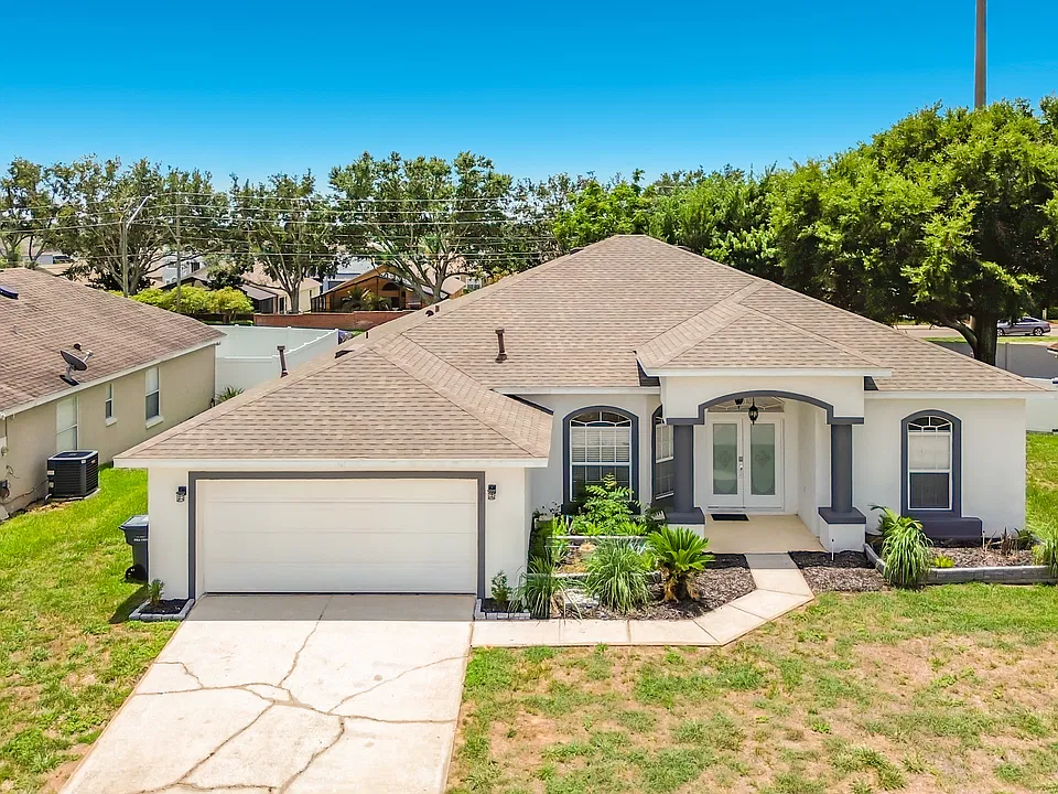 957 Via Bianca Dr