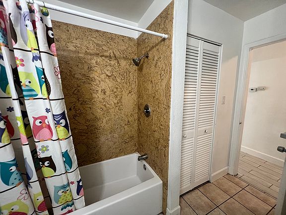5th image of 1713 Linden Way