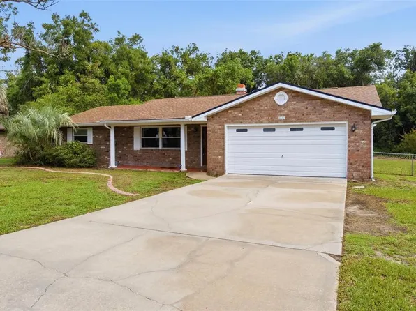 5118 Magnolia Ter, Fruitland Park, FL 34731