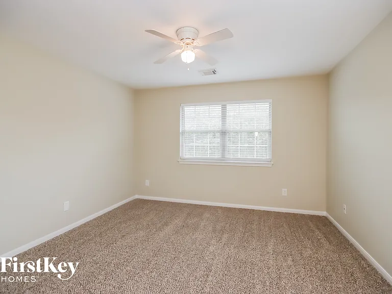 9410 Mustang Park Ct — Photo 12