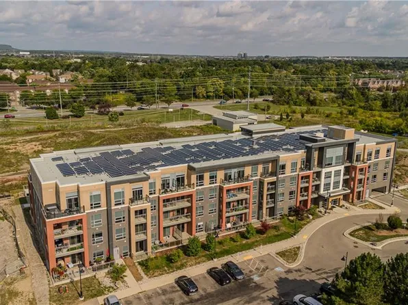 4040 Upper Middle Rd #315, Burlington, ON L7M 0H2